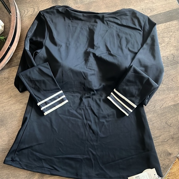 Boden Rashguard Size 12US - Picture 2 of 4